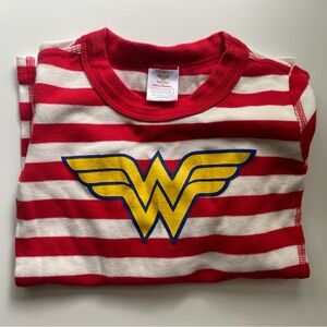 Hanna Andersson Striped Wonder Woman Pajama Top / Size 110 cm (5) / GUC